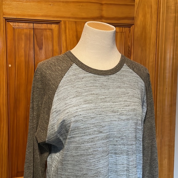 Lularoe randy - Picture 2 of 5